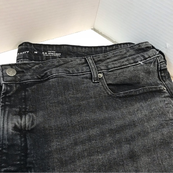 Old Navy Women High-Rise OG Straight Jeans - Picture 12 of 16